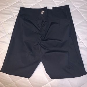 ZYIA Scrunchy What Hi-Rise 7/8 24” length